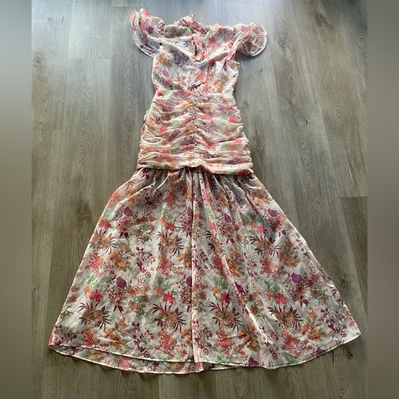 elliatt regale high neck ruched ruffle shoulders floral maxi dress size small - Picture 8 of 11